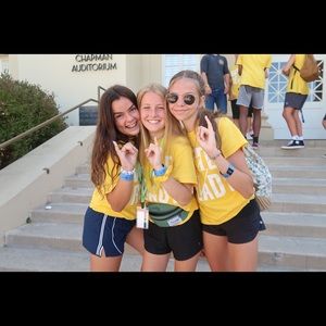 Meet your Posher, Alyssa